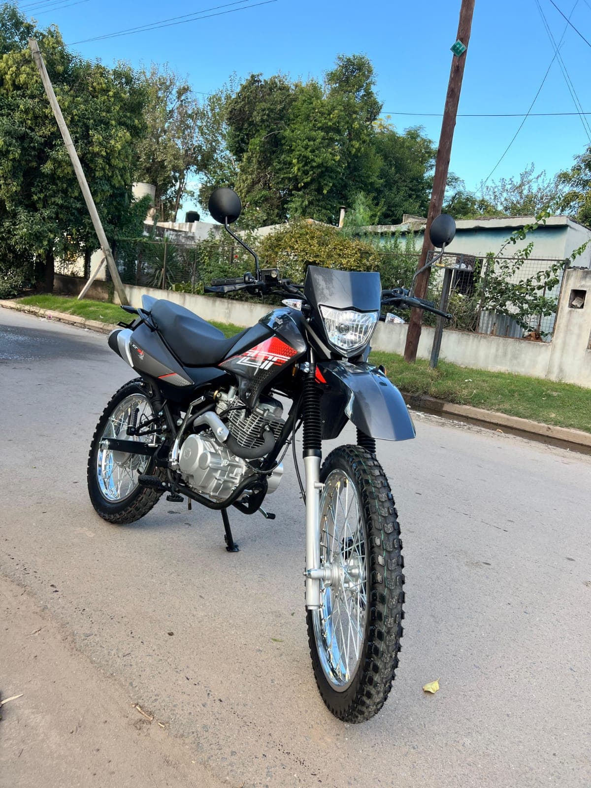 Zanella zt 150 2026 — foto 1 de 4