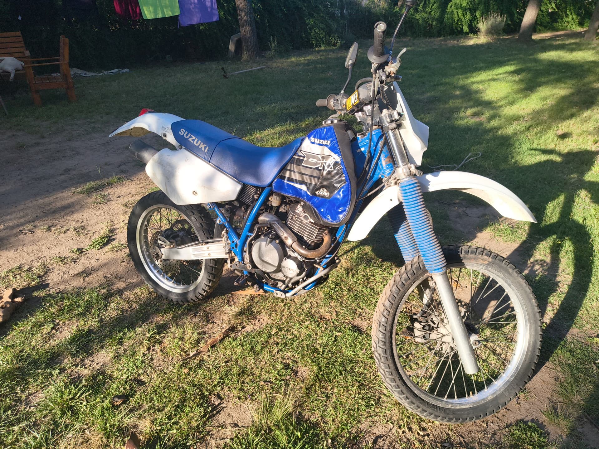 Suzuki dr 250 sm 1991 — foto 1 de 4