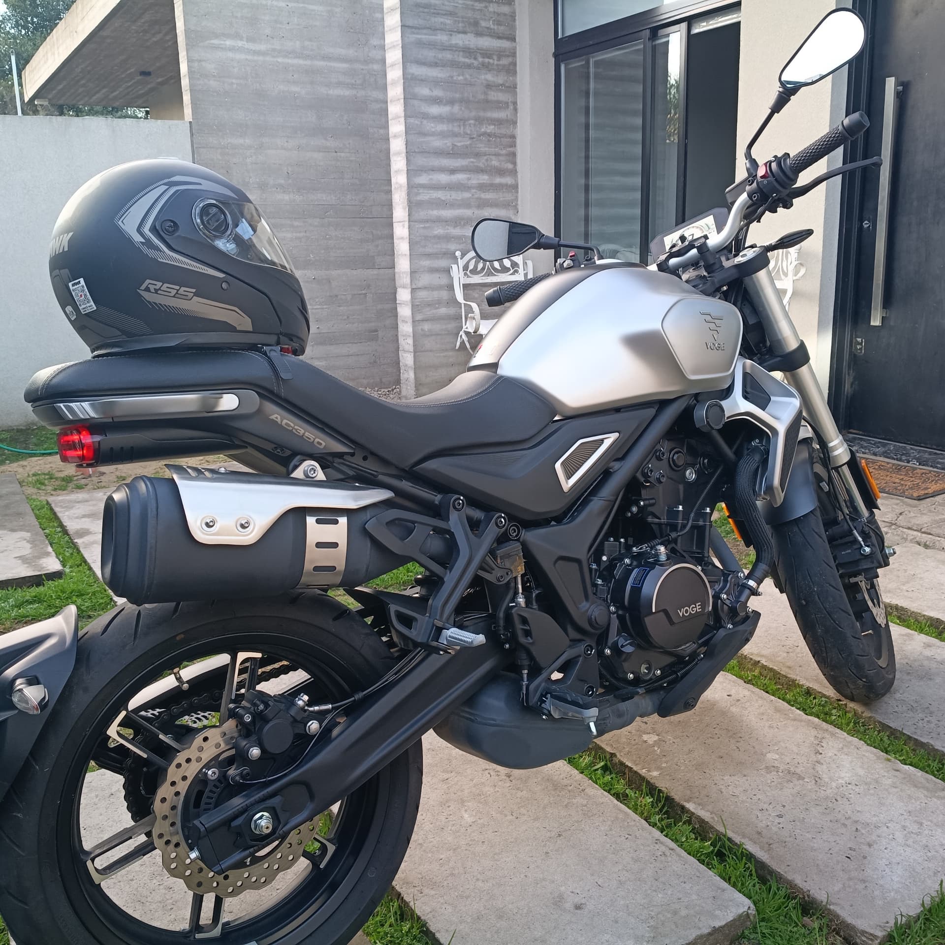 VOGE 350.AC 2026 — foto 1 de 5