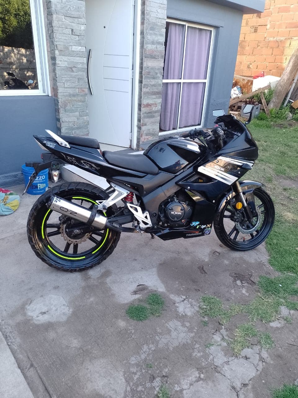 Mondial Ex 150 R 2012 — foto 1 de 5
