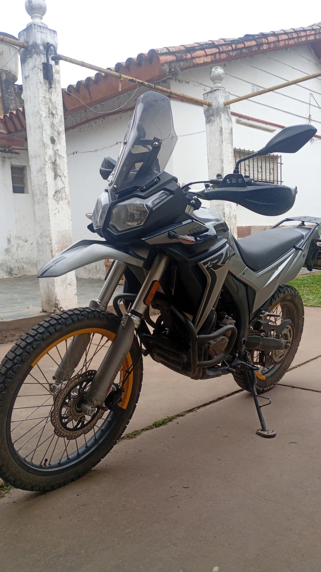 Voge 300 rally 2024 — foto 1 de 5
