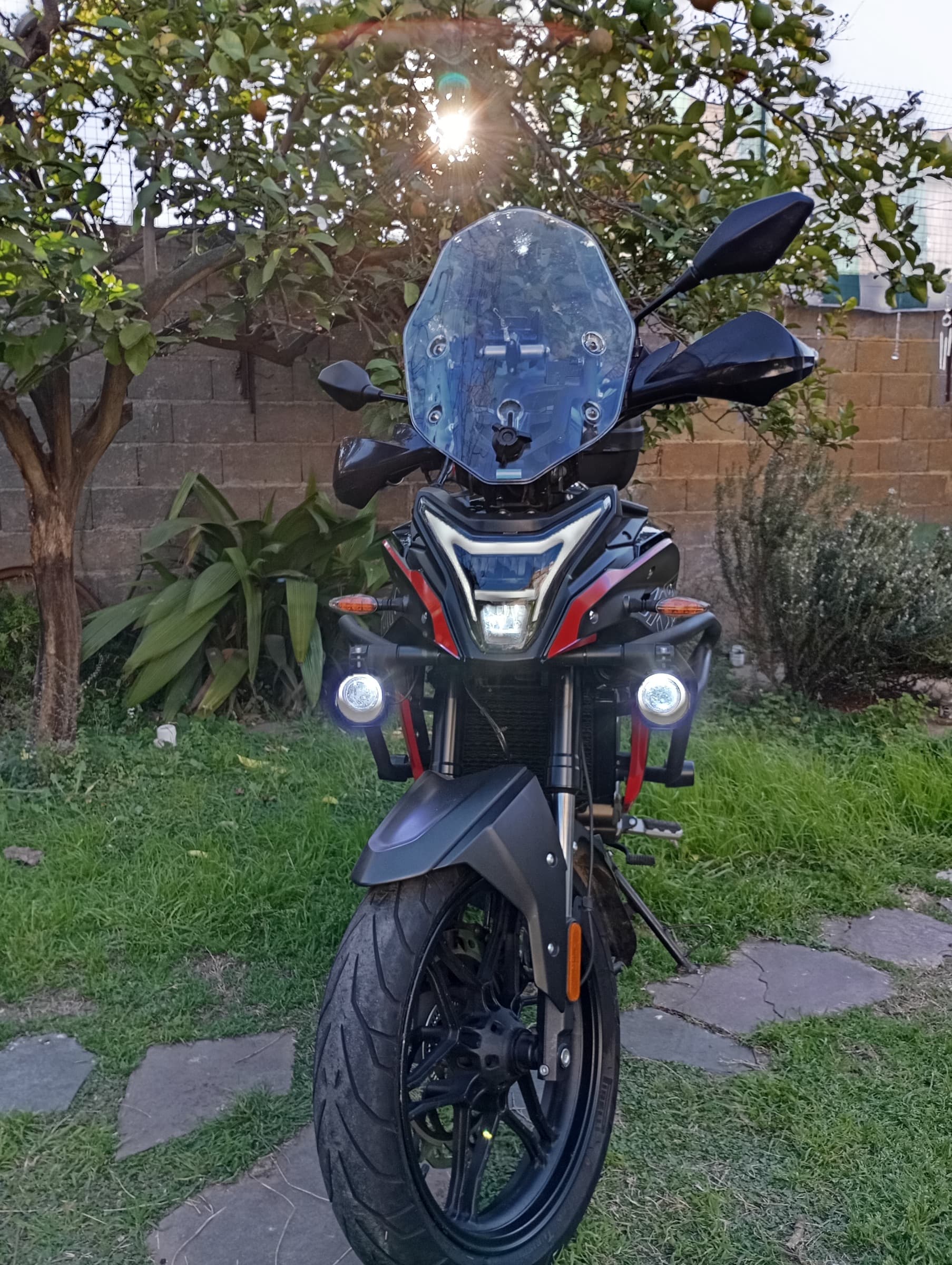 Voge 300DS , año 2022 — foto 1 de 5