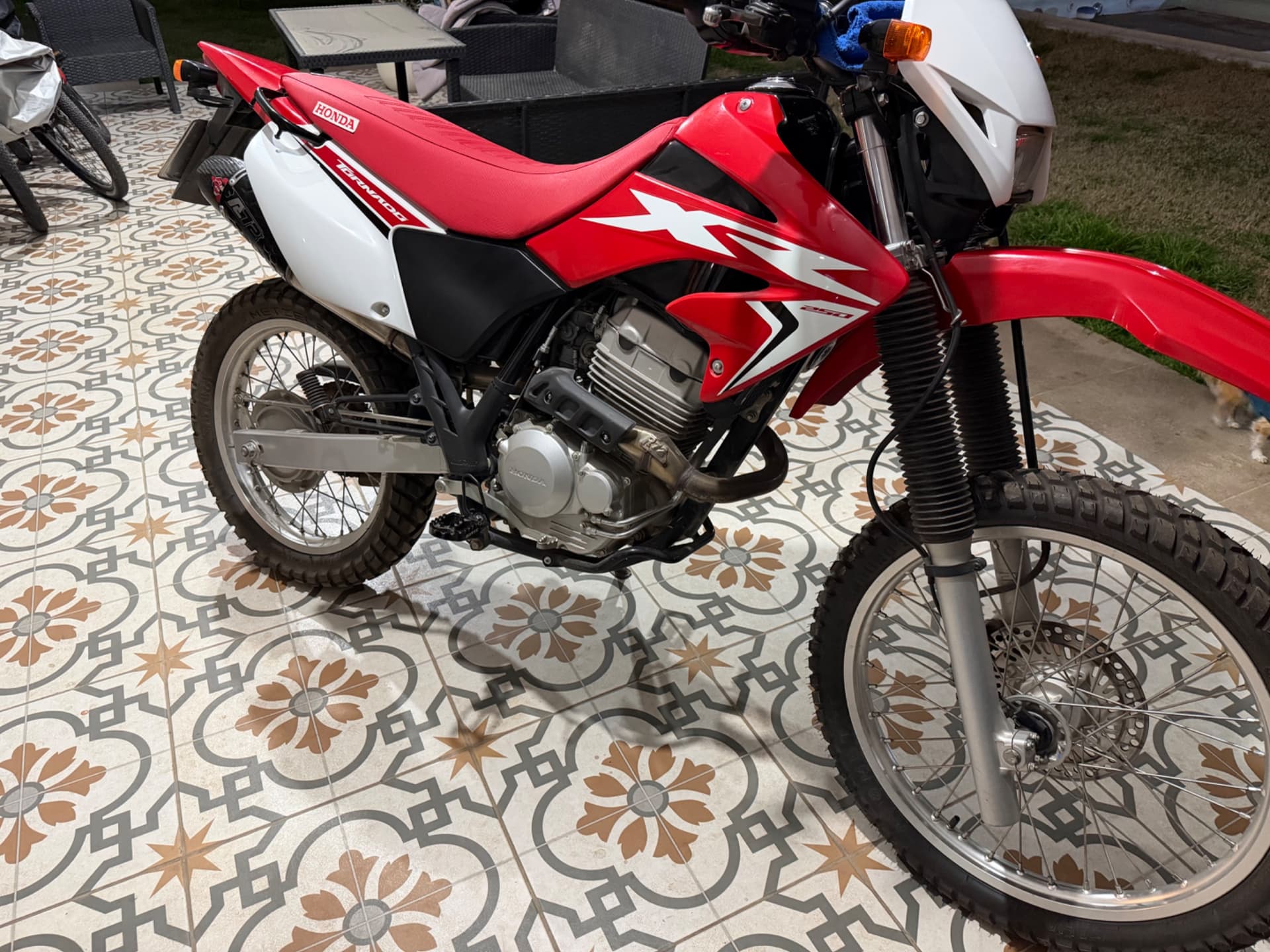 Honda XR 250 Tornado 2021 — foto 1 de 5