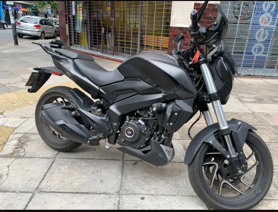 Bajaj Dominar 400 2023 — foto 1 de 4