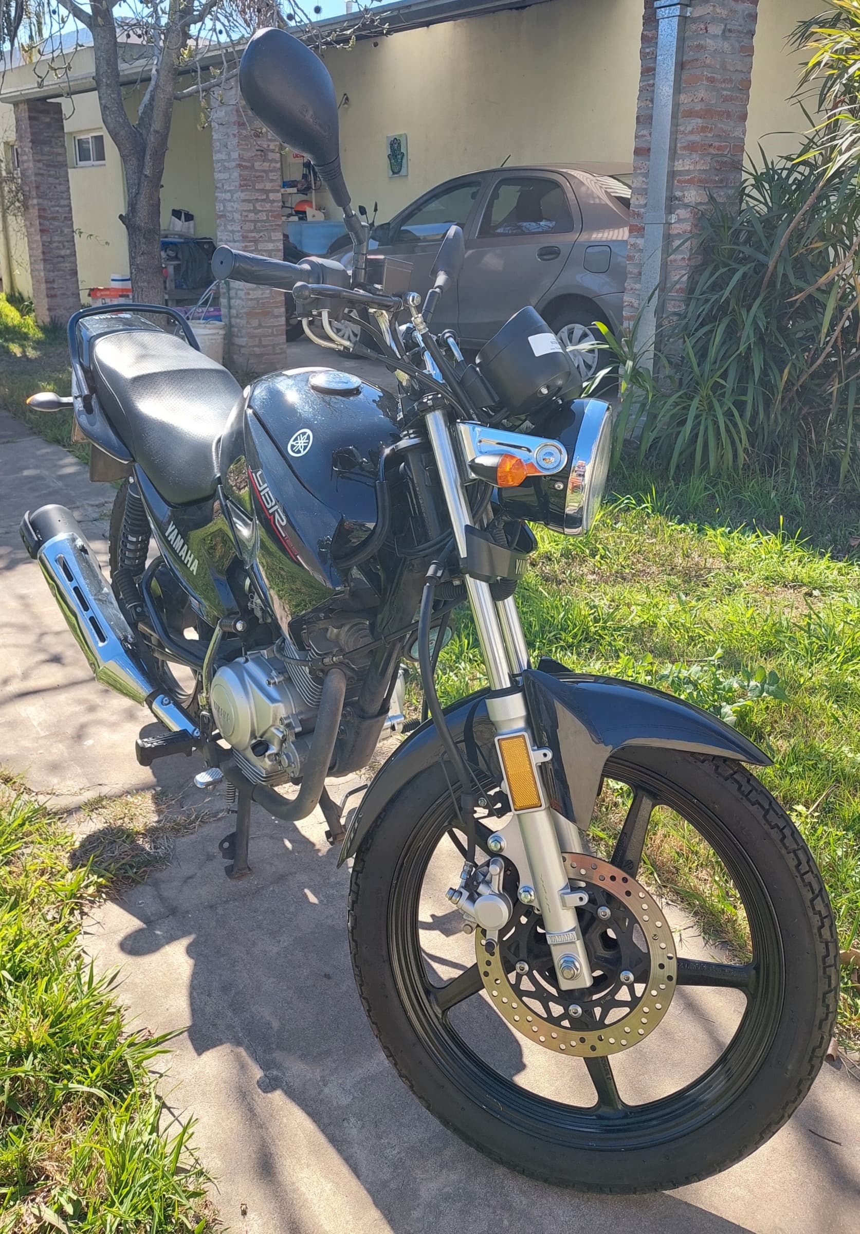 Yamaha YBR 125 año 2022 — foto 1 de 5