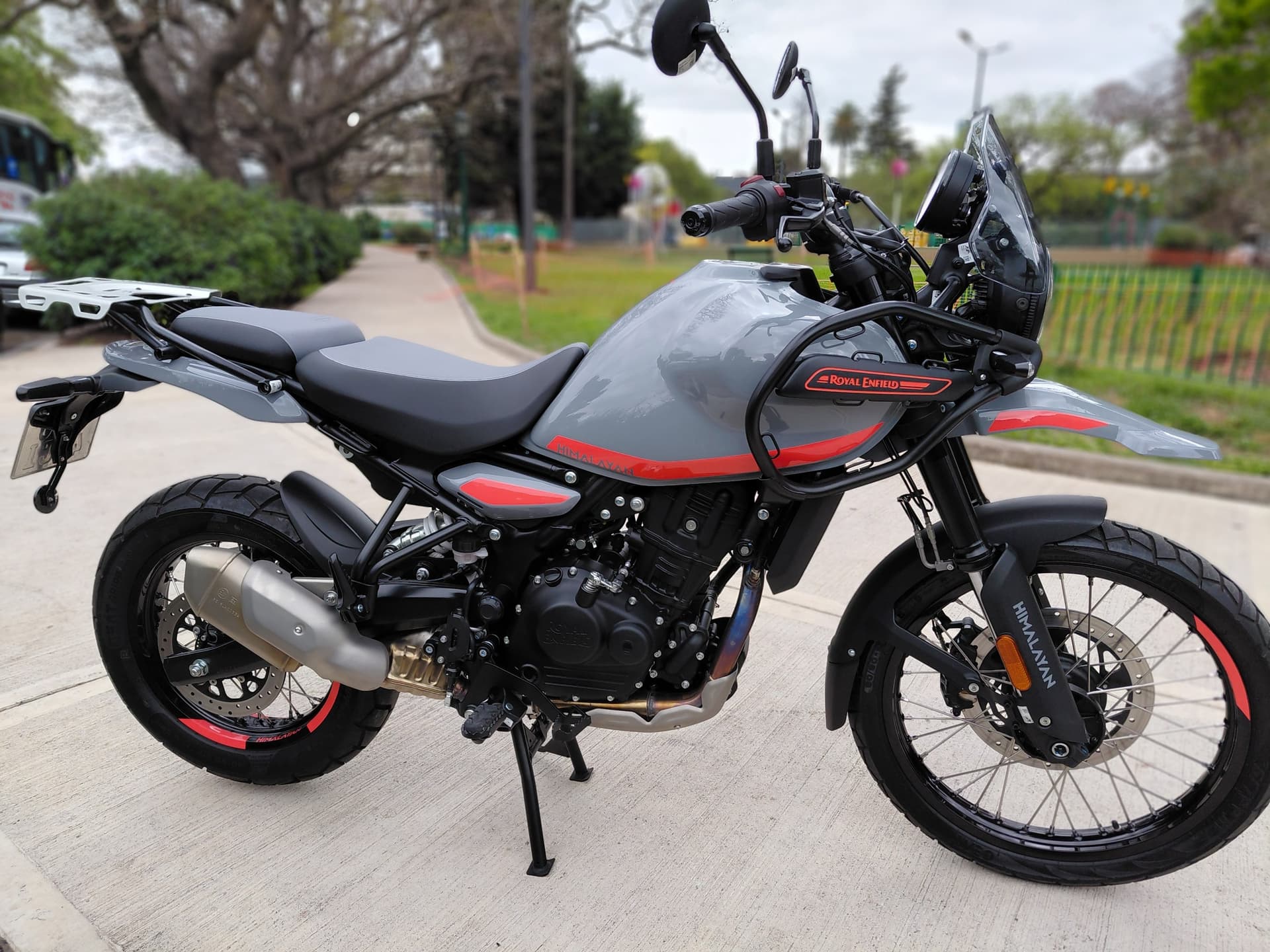 Royal Enfield Himalayan 450, 2025. — foto 1 de 5