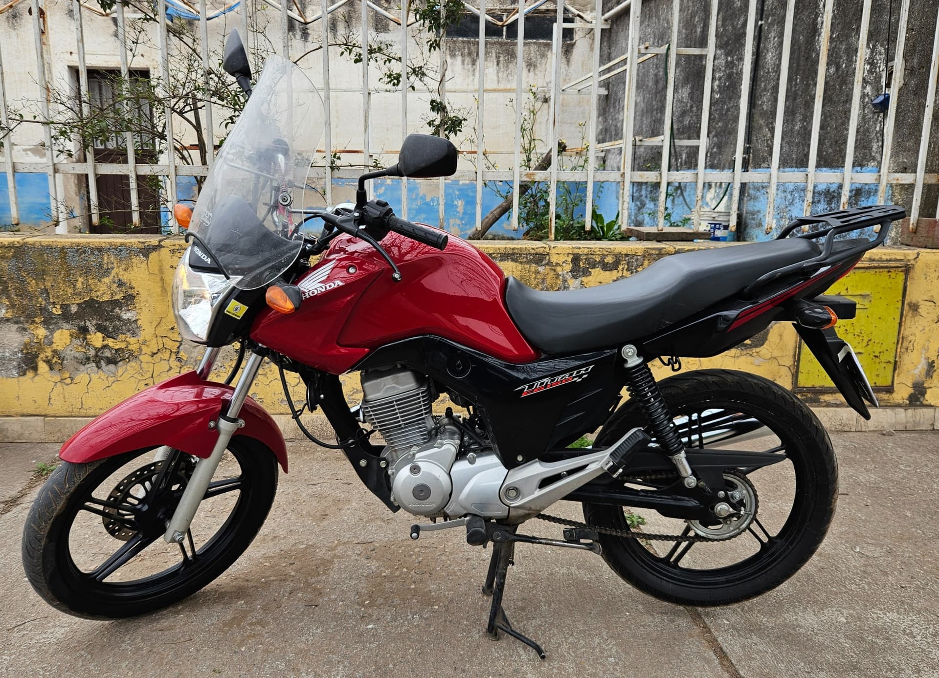 Honda CG 150 2017 — foto 1 de 4