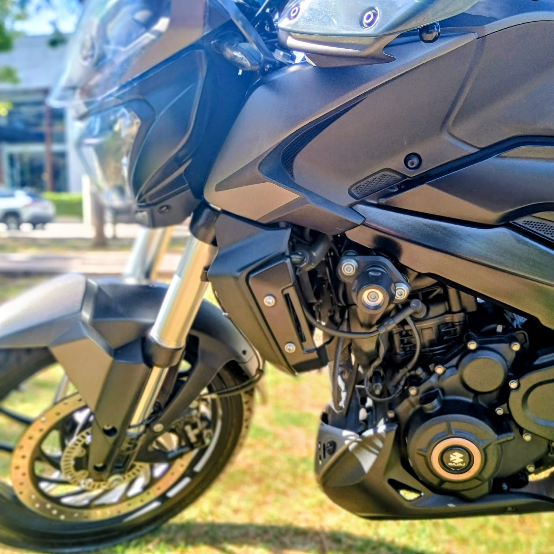 Bajaj Dominar 400 Tourer Tourer 400 2023 — foto 1 de 10