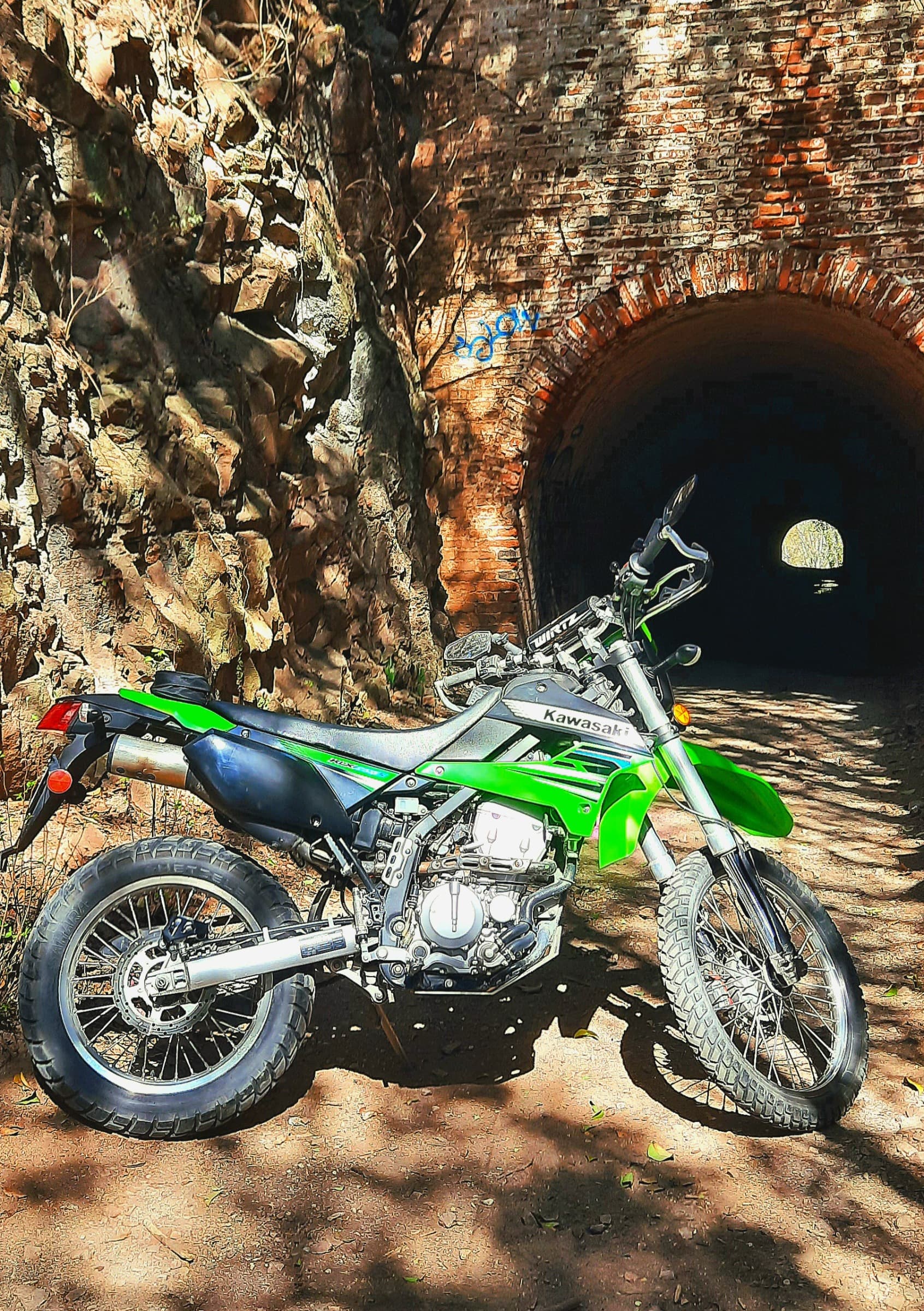 Kawasaki KLX250S 2012 — foto 1 de 5