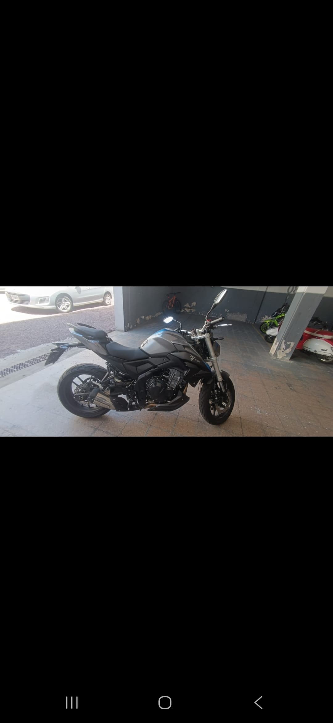 Vogue 500 r 2024 — foto 1 de 5