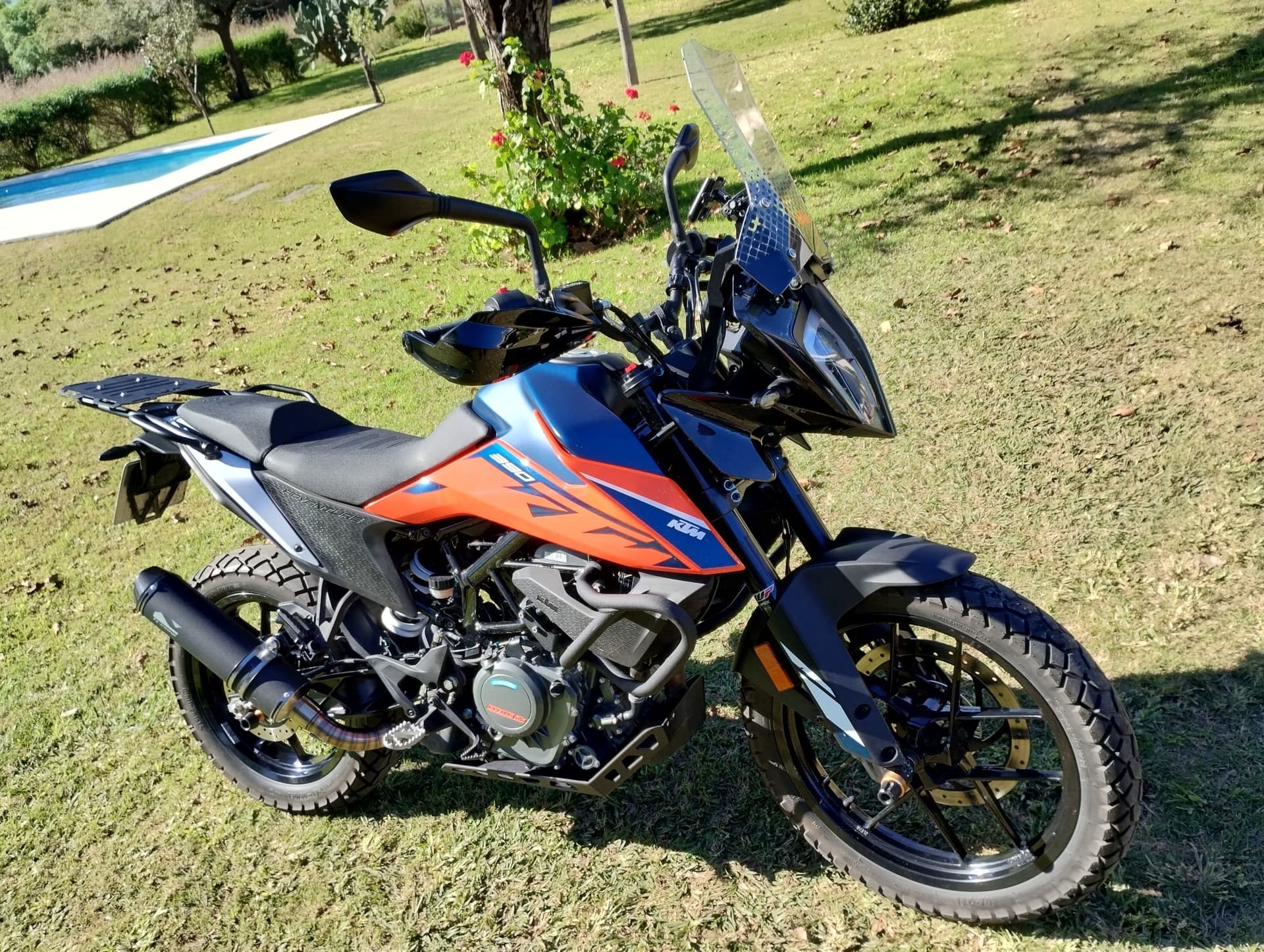 Ktm 390 adv 2023 — foto 1 de 4