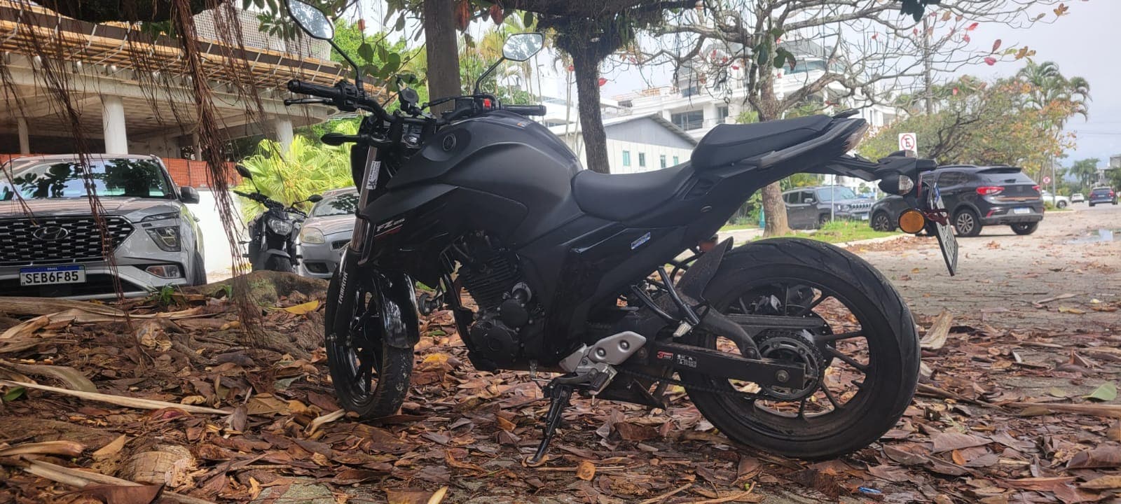 Yamaha fz 250 2022 — foto 1 de 3