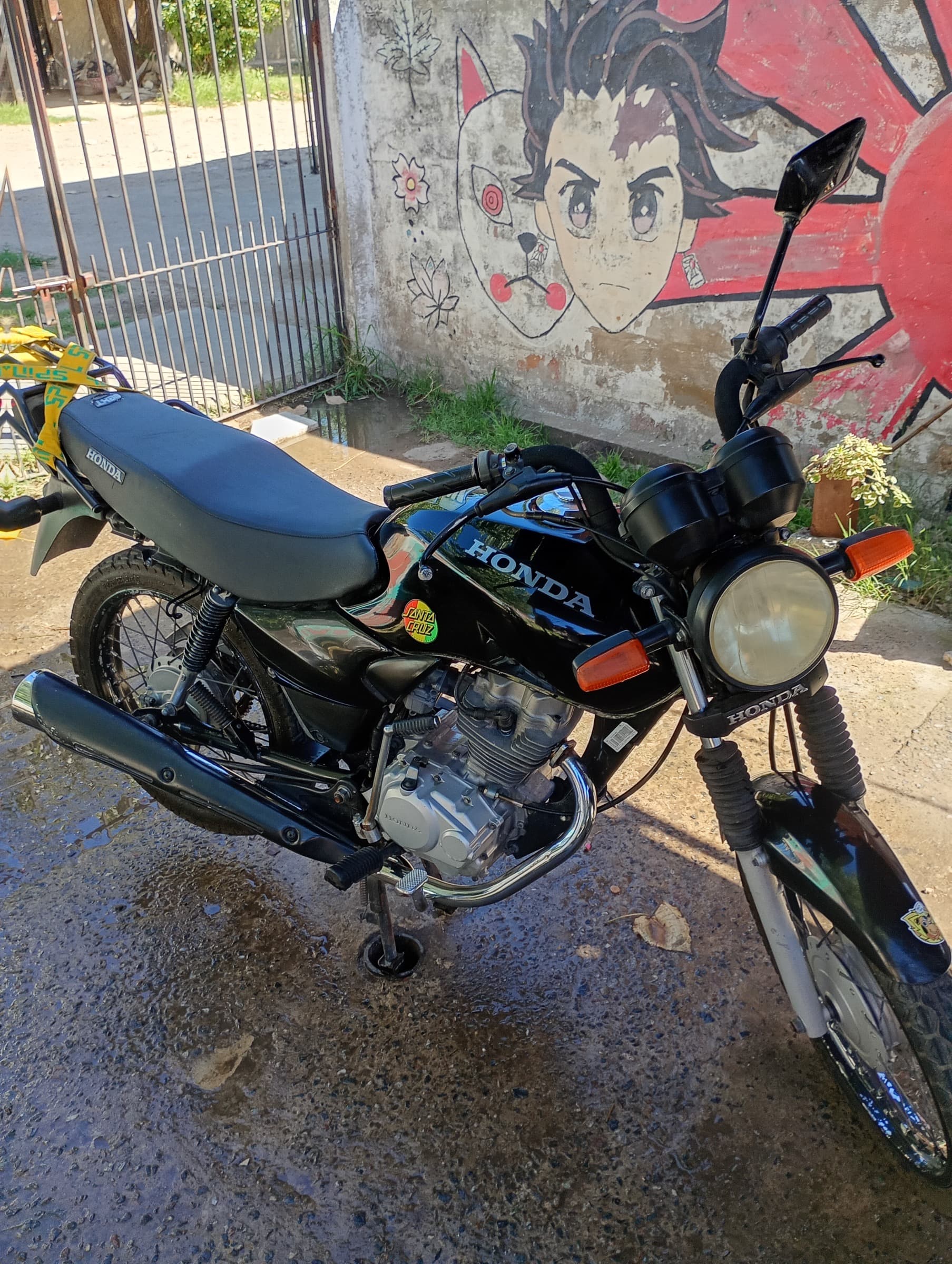 Honda cg fan 125 2011 — foto 1 de 3
