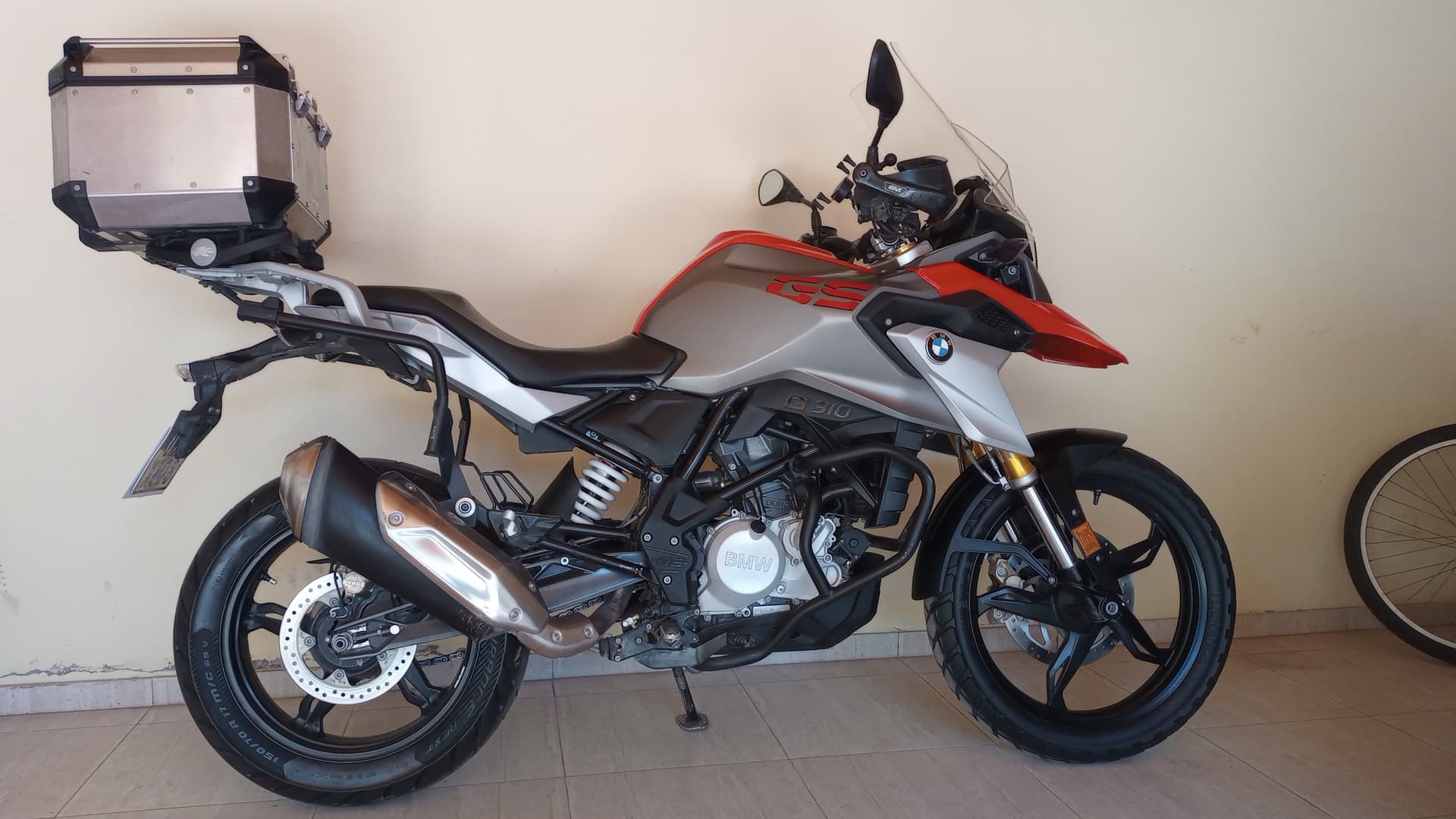BMW G310GS (2019) — foto 1 de 5