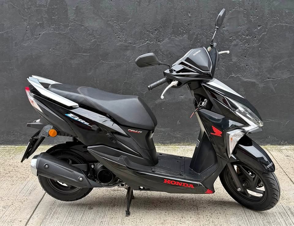 HONDA ELITE 125 NEW 2019 3.900 km — foto 1 de 7