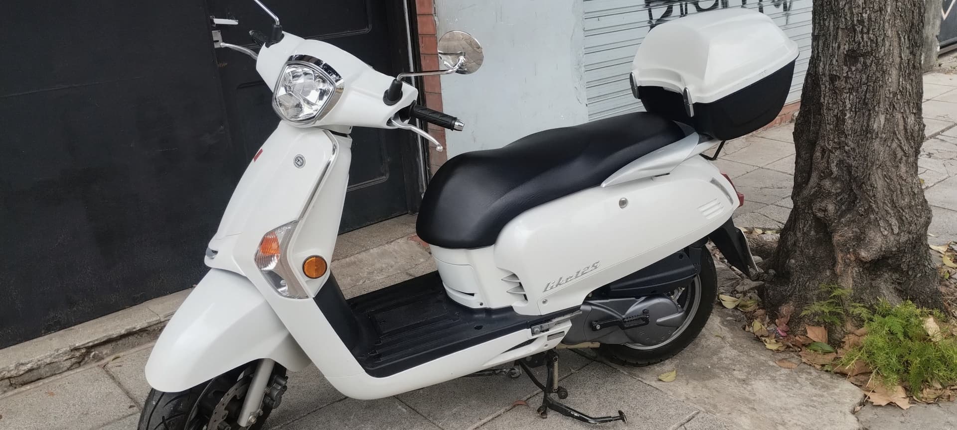 Kimco like 125 2020 con 3000 km única mano impecable — foto 1 de 3