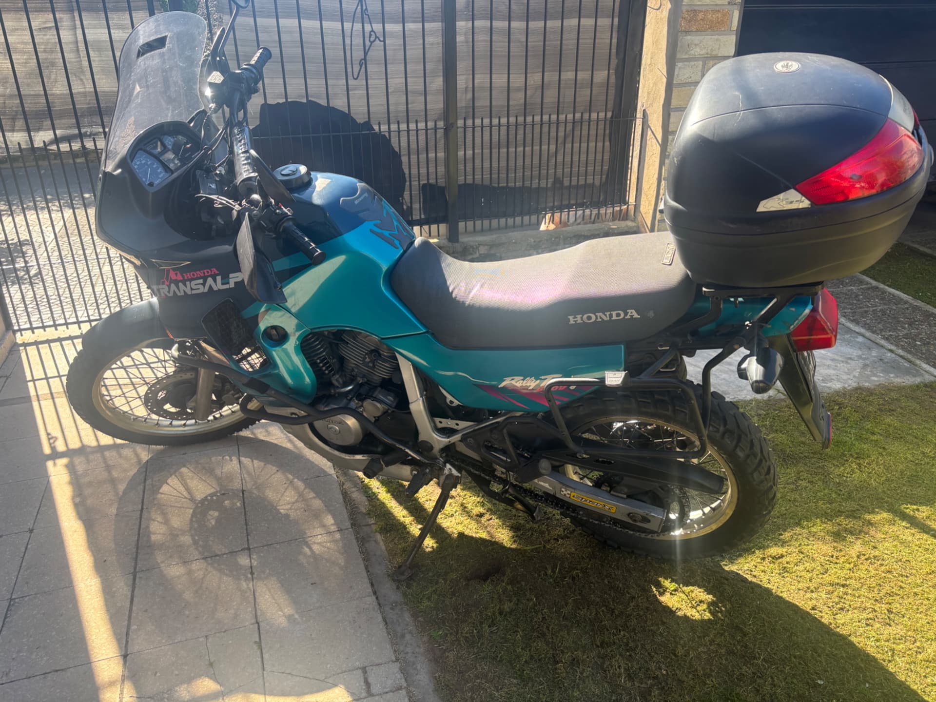 Honda Transalp 600 año 1995 — foto 1 de 5