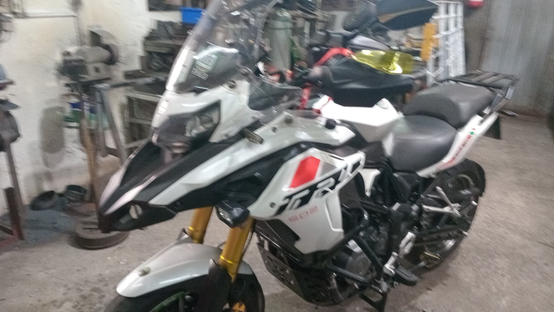 Benelli Trk u02 2017 — foto 1 de 5