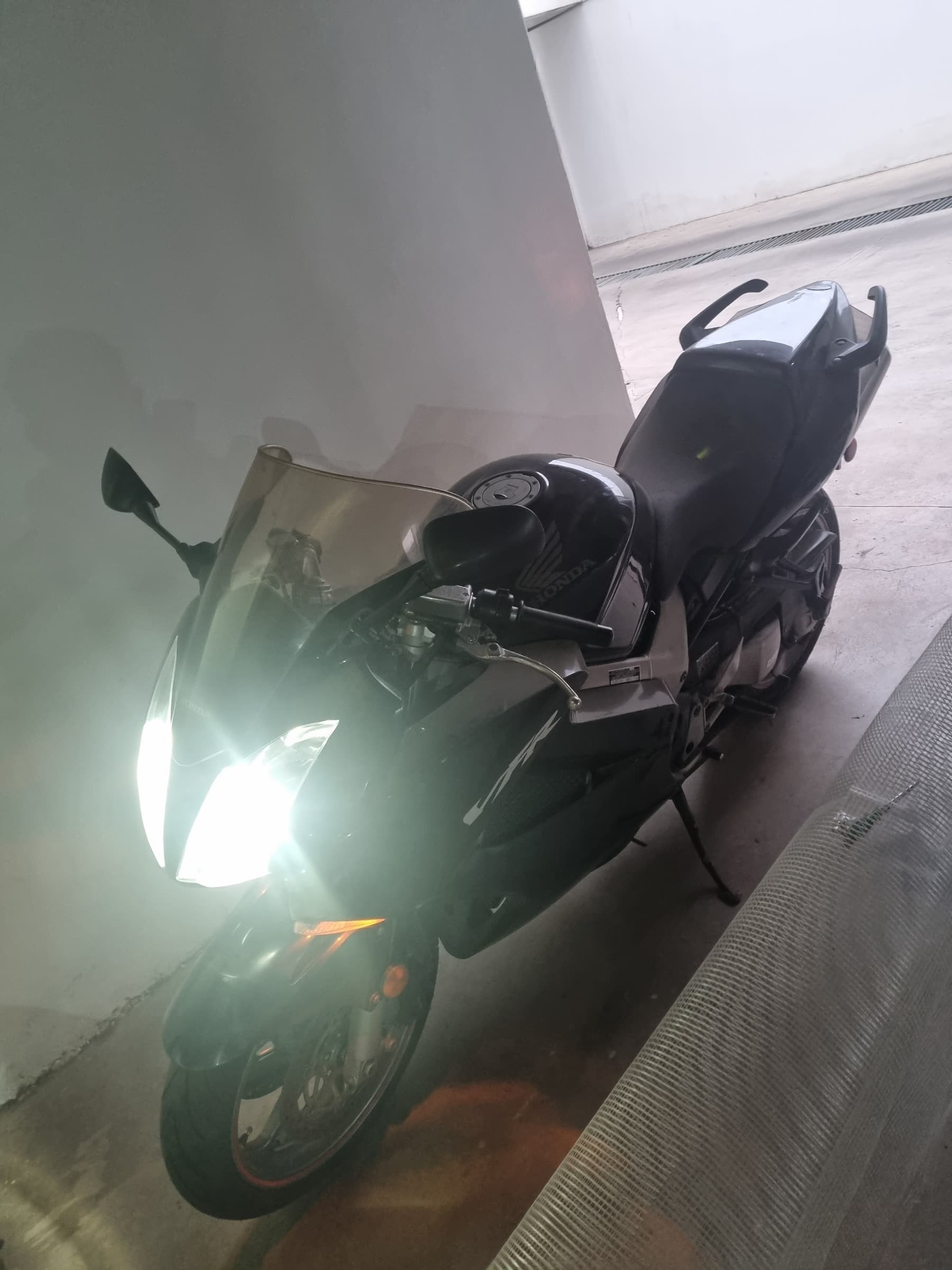 Honda 800 mod 2006 vfr interceptor Gran Turismo — foto 1 de 4