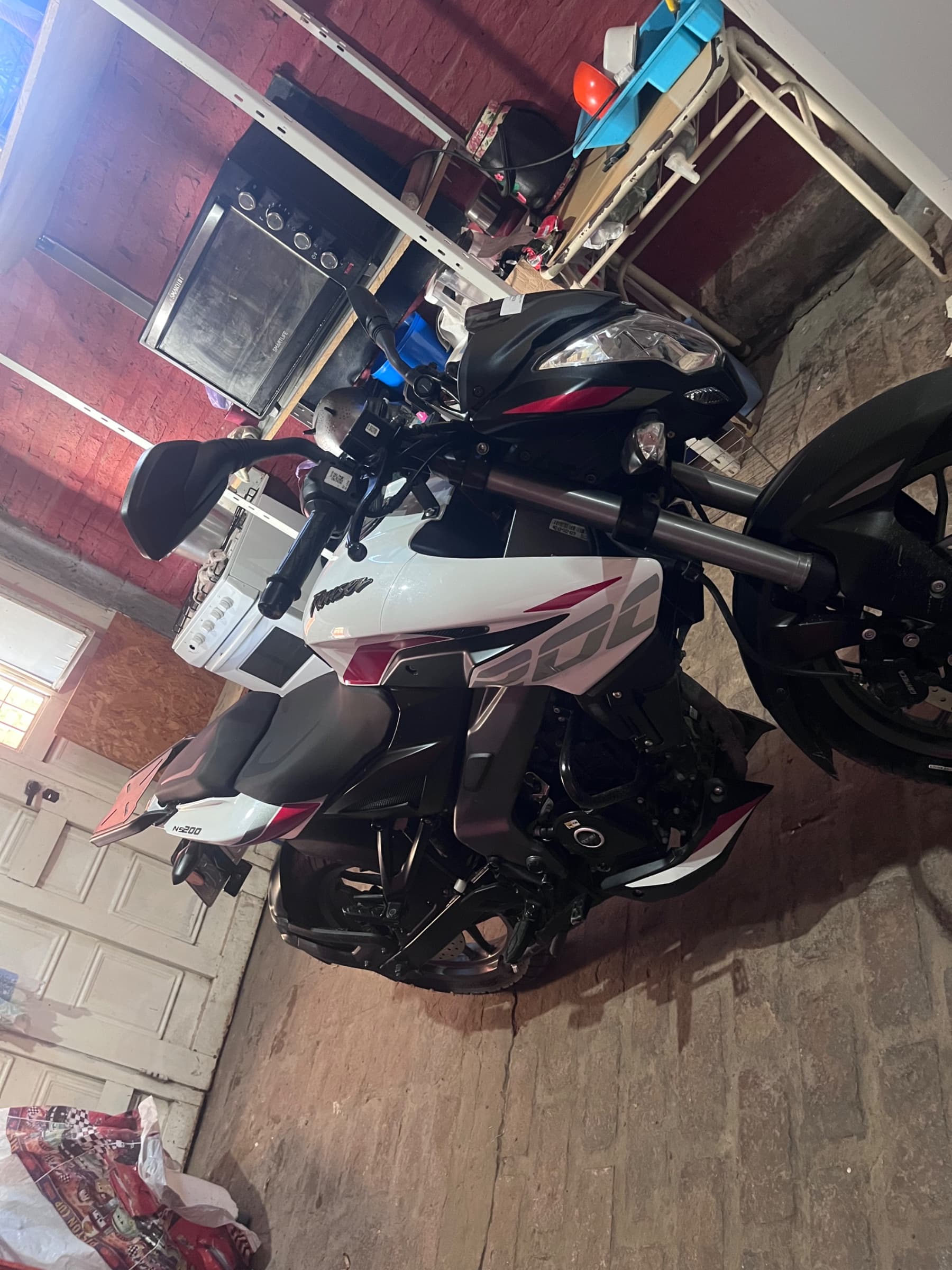 Bajaj ns 200 2026 — foto 1 de 4