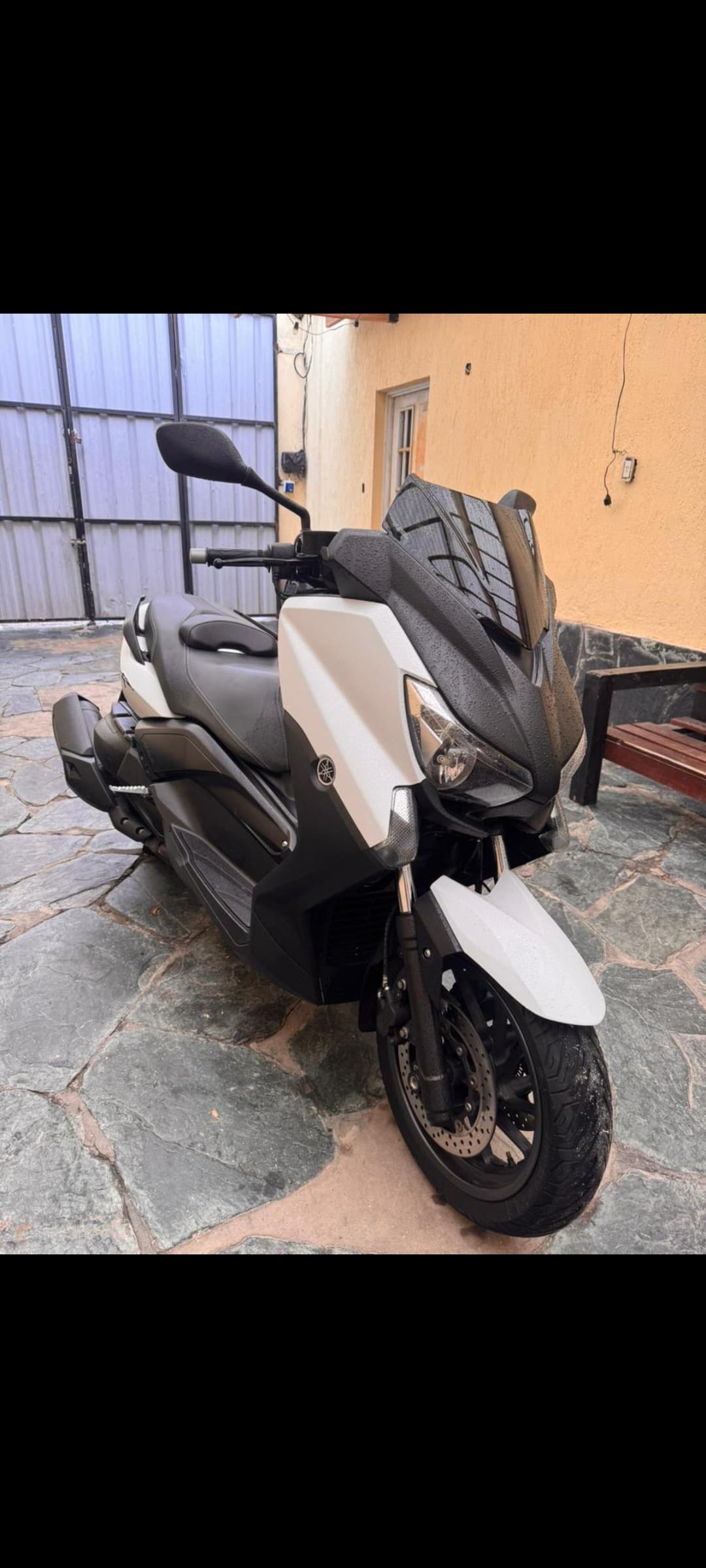 Yamaha x max 400 2015 — foto 1 de 5
