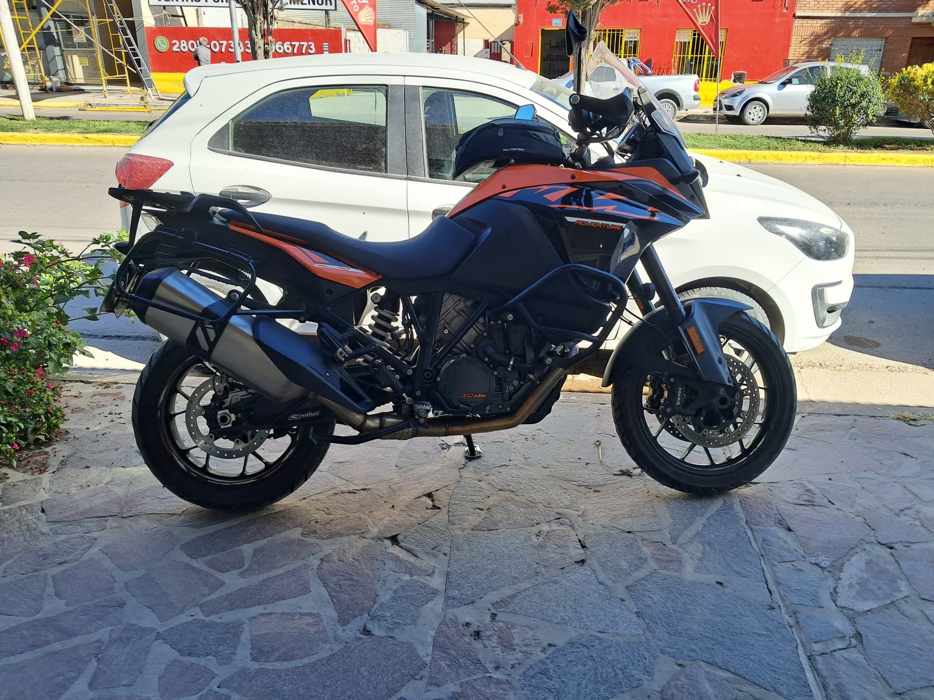 KTM 1090 S 2018 — foto 1 de 5