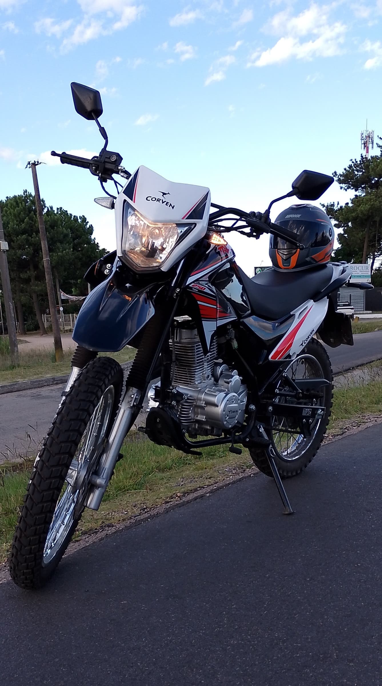 Corven Triax 250 2024 — foto 1 de 7