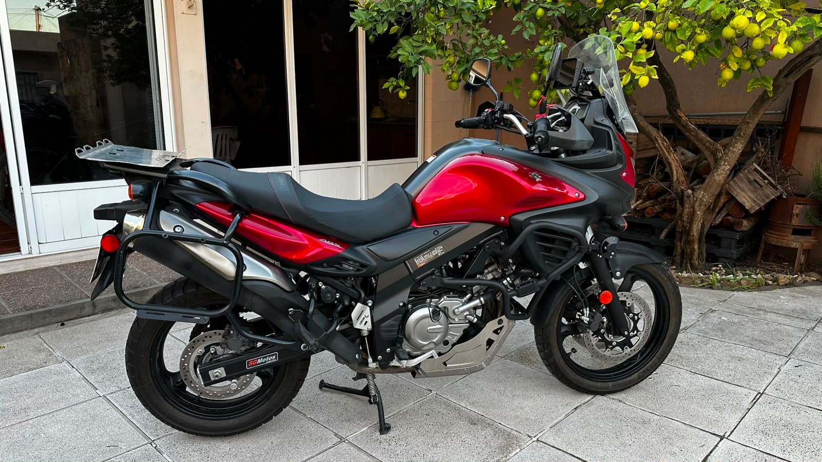 SUZUKI DL 650 ABS modelo 2016 — foto 1 de 4