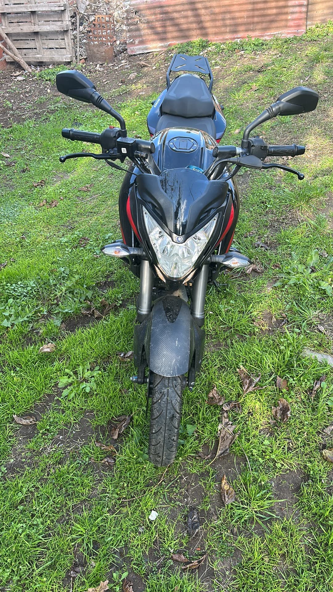 Bajaj Ns 200 2026 — foto 1 de 4