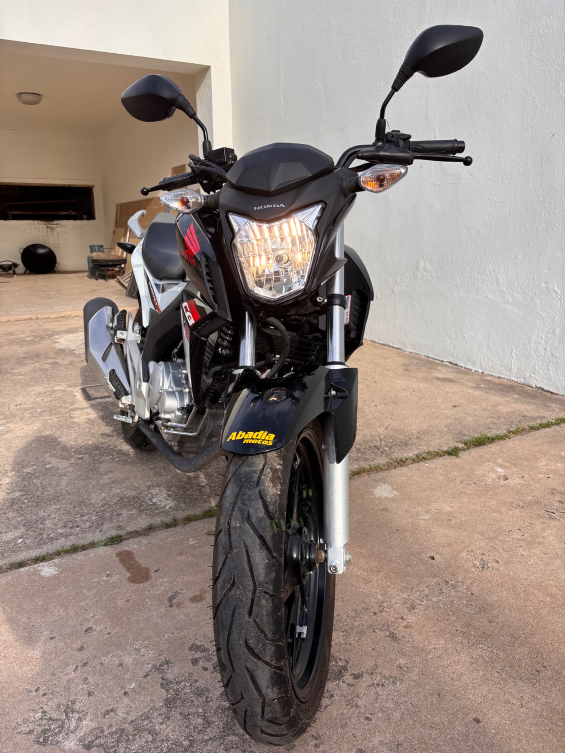 Honda Twister CB 250 2020 — foto 1 de 4