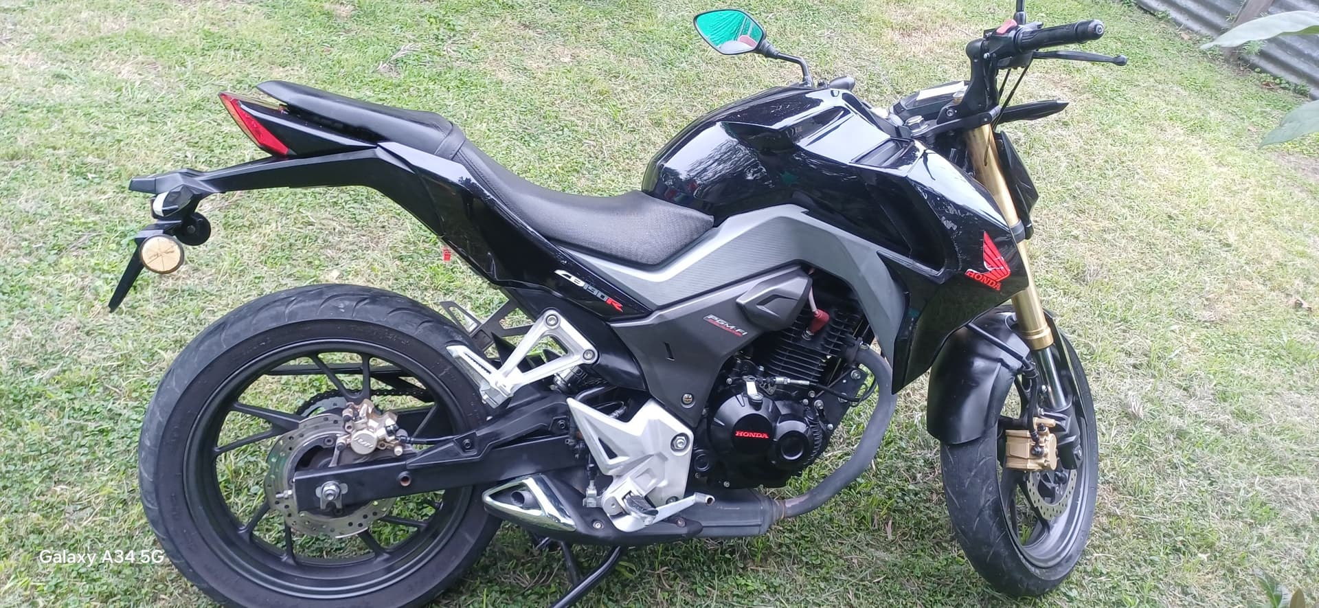 Honda Cb 190 2016 — foto 1 de 5
